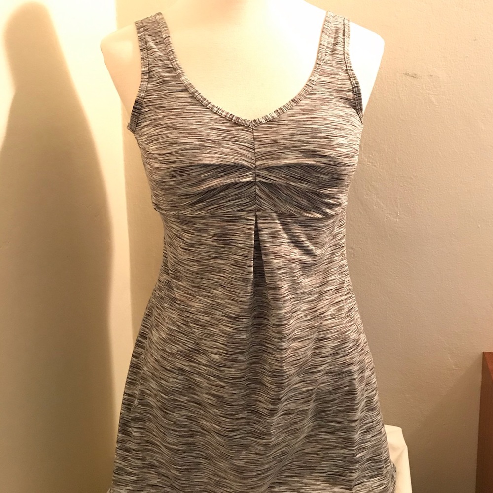 Lucy Tech Tunic Tank, Gray & Heather Blue, Size S